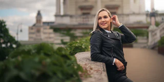 Portrait of Eszter at Várkert Bazár in Budapest.