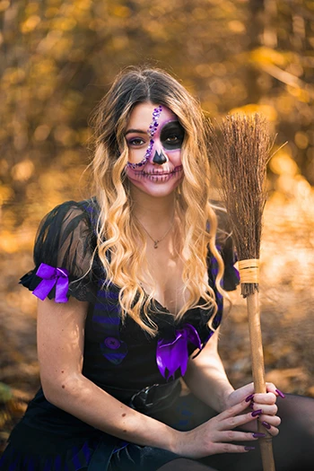 Photo of Laura Halloween